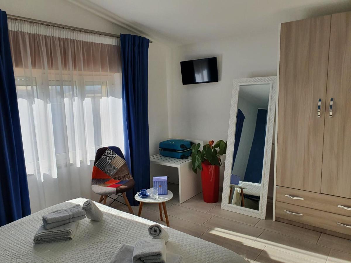 Blue Velvet Rooms Тортоли Экстерьер фото